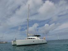 Lagoon 410 S2 : Anchorage in Martinique